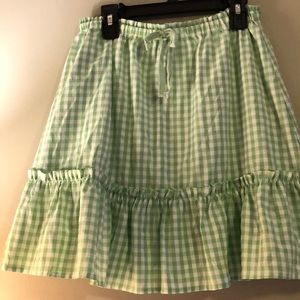 GB green & white & white skirt lg girls